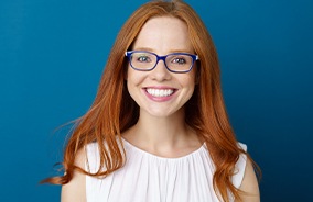 Woman wearing funky chunky glasses